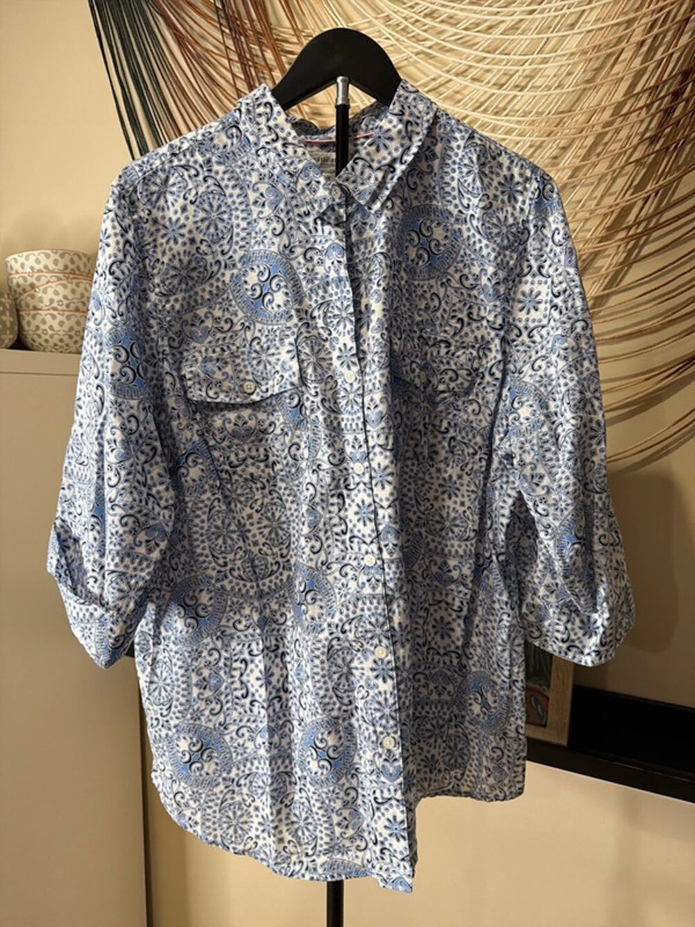 Croft and borrow 1X blue white button up blouse 3270